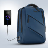PLECAK DO SAMOLOTU NA LAPTOPA MIEJSKI Z PORTEM USB 15L GRANATOWY NILS NC4502