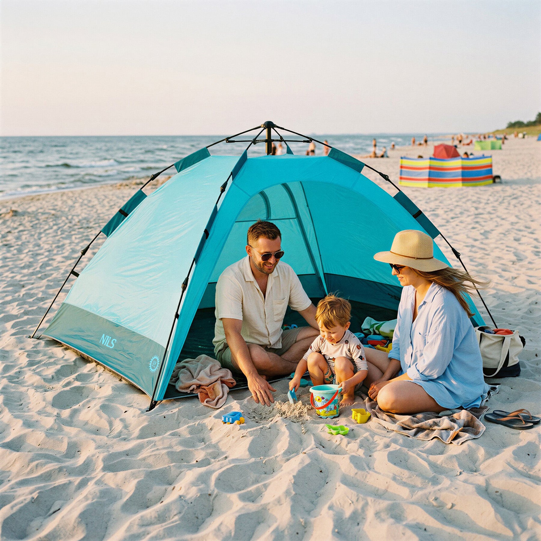 NAMIOT PLAŻOWY SAMOROZKŁADAJACY OCHRONA UV NIEBIESKI NILS CAMP NC4802