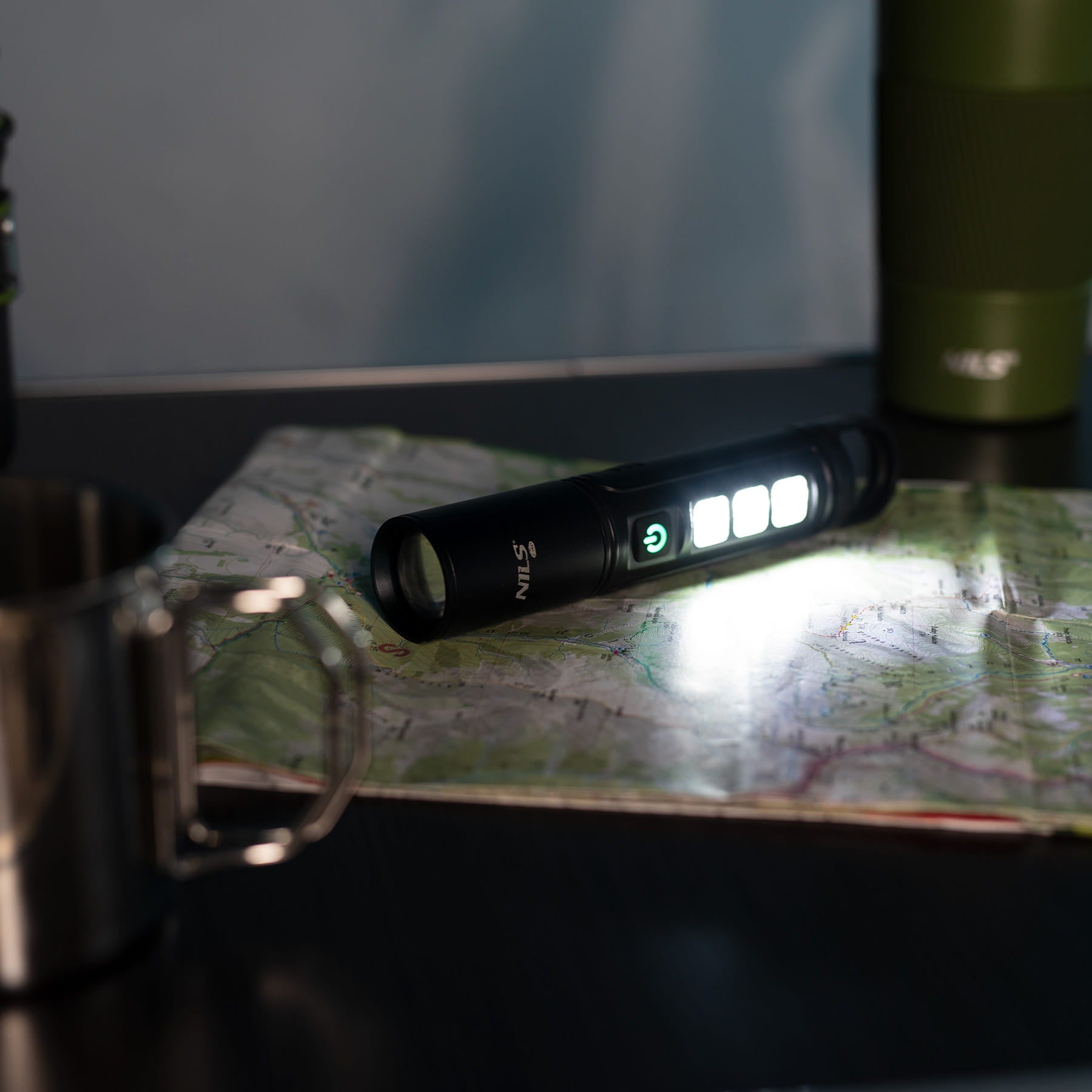 LATARKA LED 800 LM NILS CAMP NC0003