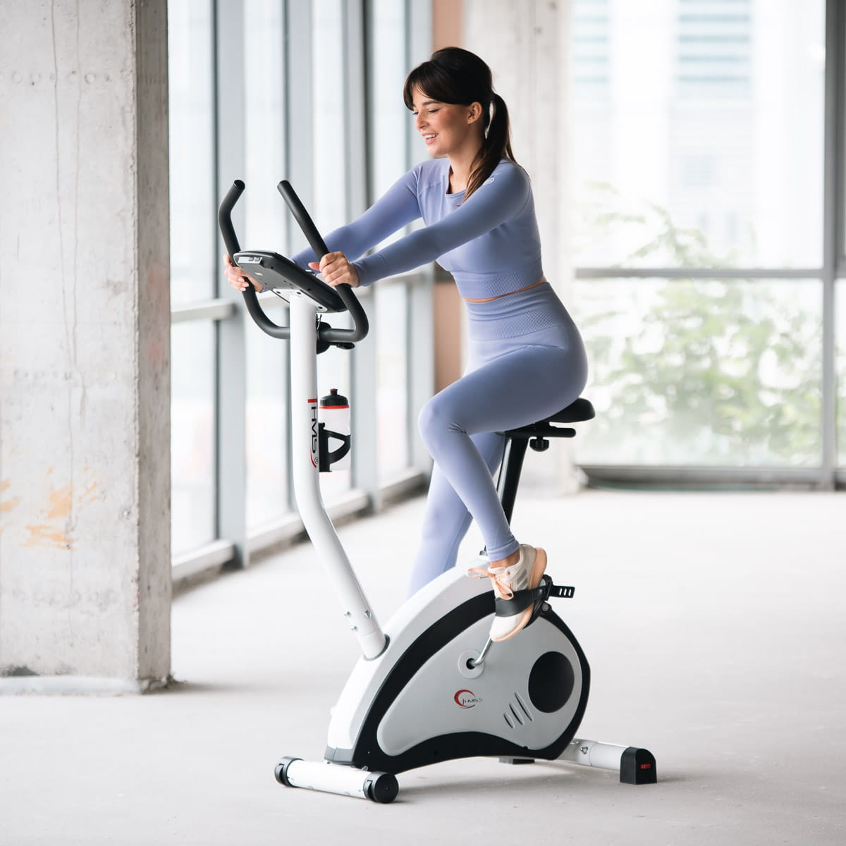 M0410-i ROWER MAGNETYCZNY (6 KG) HMS