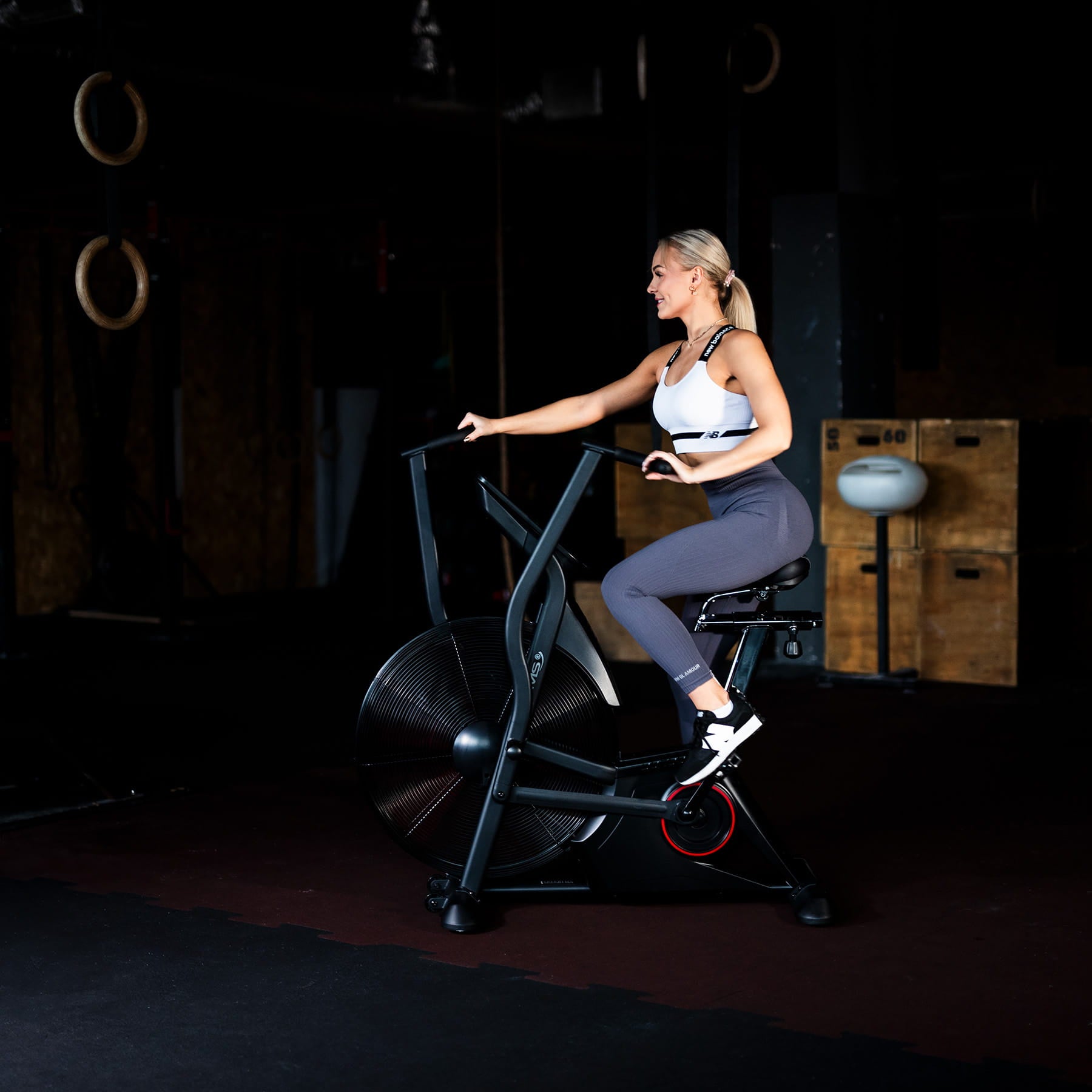 ROWER STACJONARNY POWIETRZNY COMMERCIAL HMS MP5420
