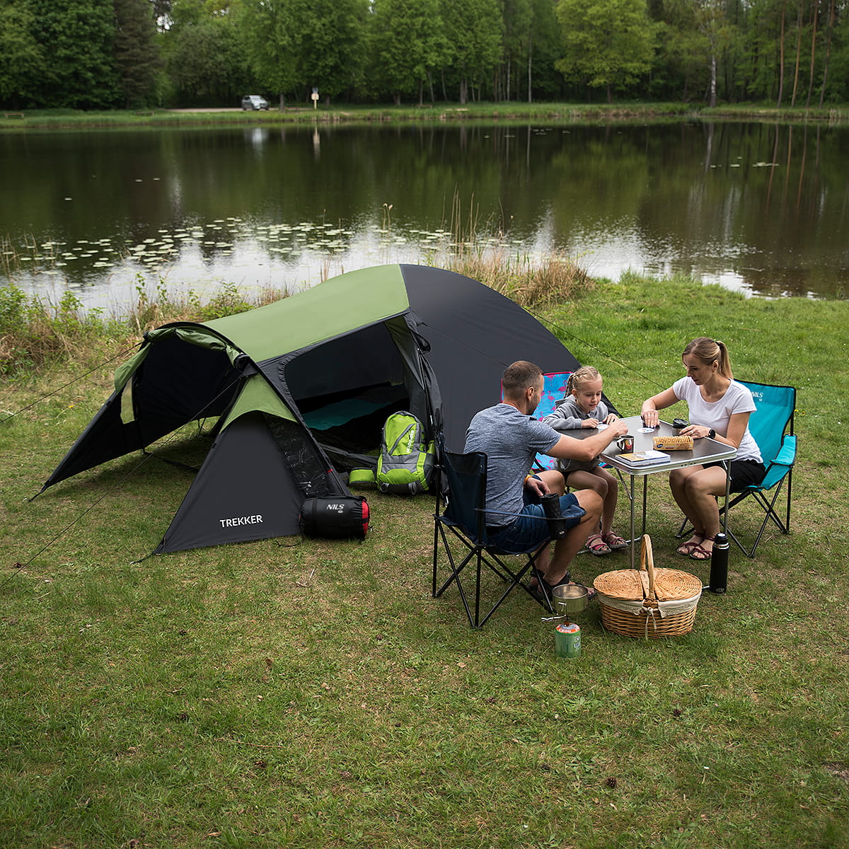 Namiot kempingowy zielony NILS CAMP NC6012 Trekker 4-osobowy