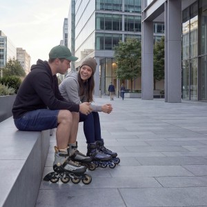 ŁYŻWOROLKI ARMOUR GRANATOWE NILS EXTREME NA22151